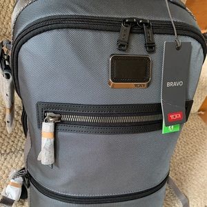 NEW WITH TAGS Tumi Bravo Essential Backpack
